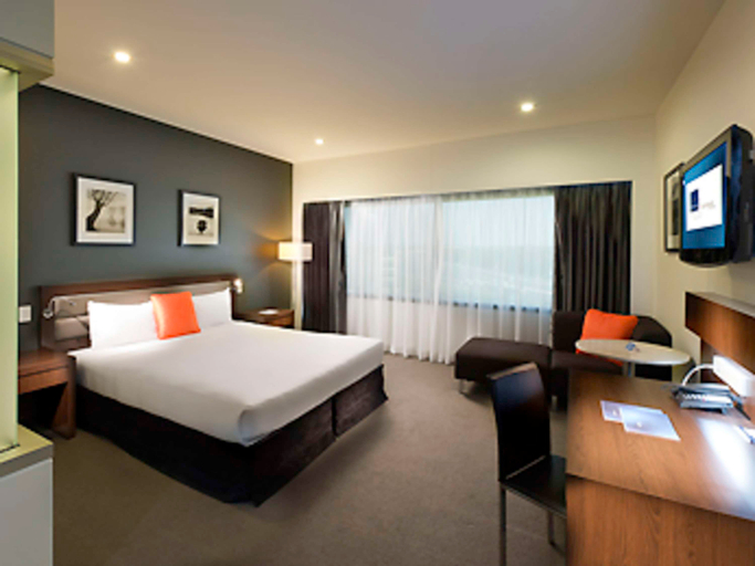 Bedroom 3, Novotel Brisbane Airport, Pinkenba-Eagle Farm
