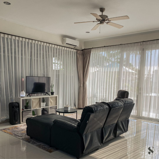 Bedroom 3, Samara Villa Dago - Private Jacuzzi, Bandung