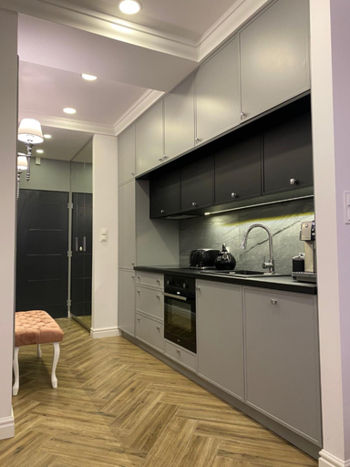 Dining Room 18