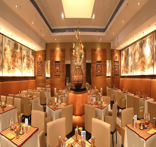 Food & Drinks, Peerless Inn Kolkata, Kolkata