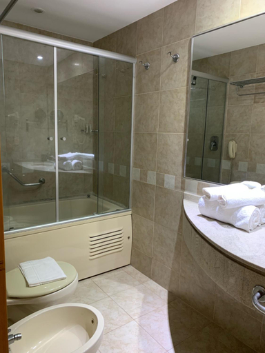 Bathroom 2, King room - Brooklin flat, São Paulo