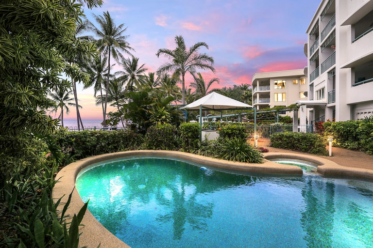 Sport & Beauty 2, Trinity Waters Boutique Beachfront Hotel, Cairns