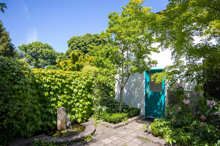 Others 4, Byng Street Garden Loft, Orange