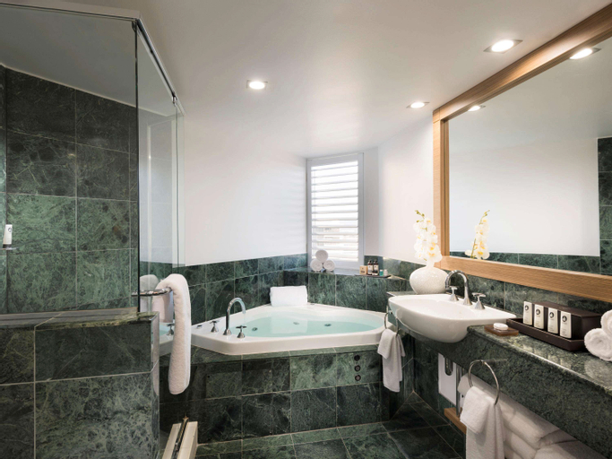 Bedroom 5, Sofitel Gold Coast Broadbeach, Gold Coast