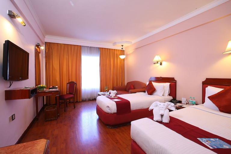 Bedroom 2, The Chancery Hotel, Bangalore