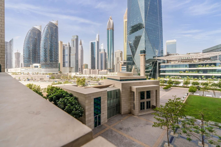 Room 5, Silkhaus Burj Daman Tower Difc Studio Pool Gym, Dubai