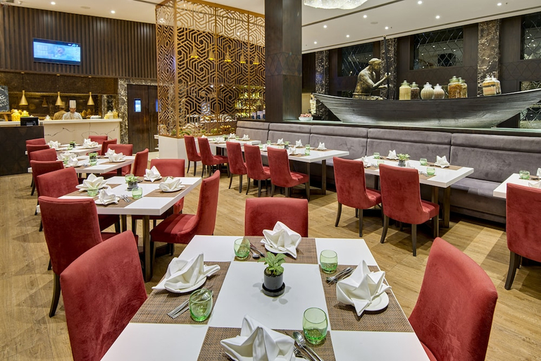 Food & Drinks 5, Goldfinch Mumbai, Mumbai Suburban