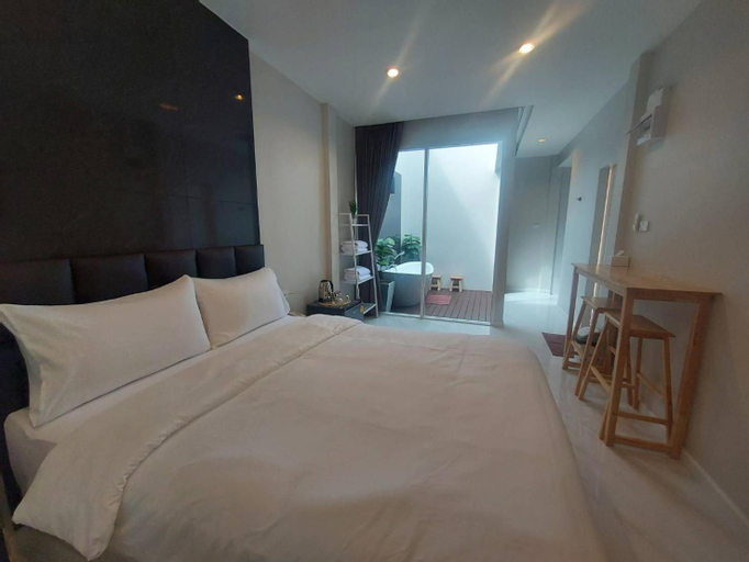 Bedroom 10