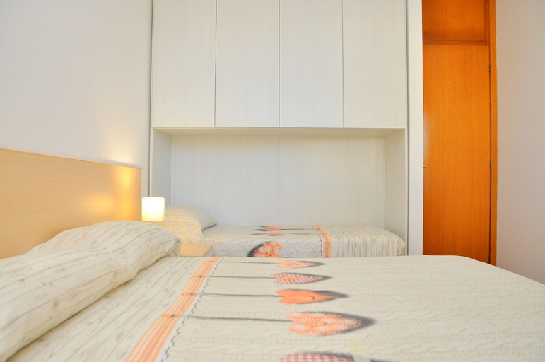 Bedroom, Apartment For 4 People near the beach - By Beahost Rentals, Venezia