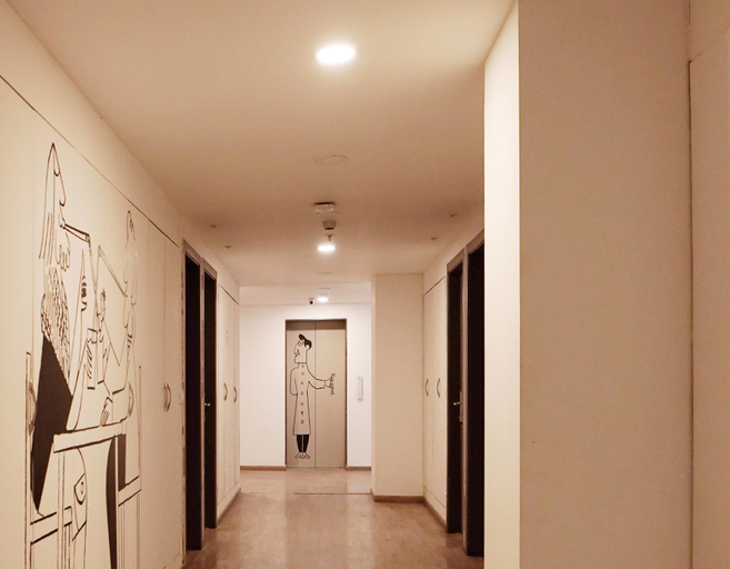 Public Area 3, Hotel Sunflare, Ahmadabad
