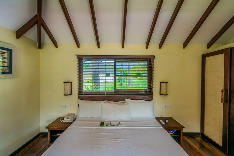 Bedroom 2, Mana Island Resort, Nadroga/Navosa