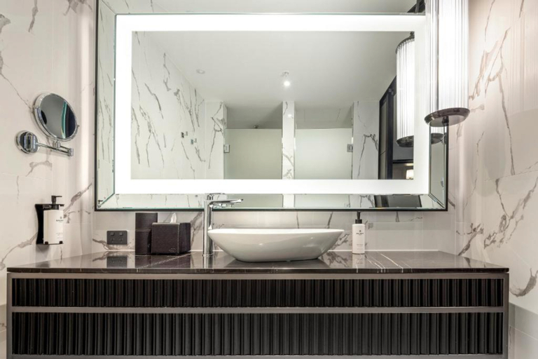 Bathroom 8