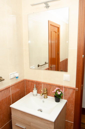 Bathroom 2, Casa del Patio Andaluz, Málaga