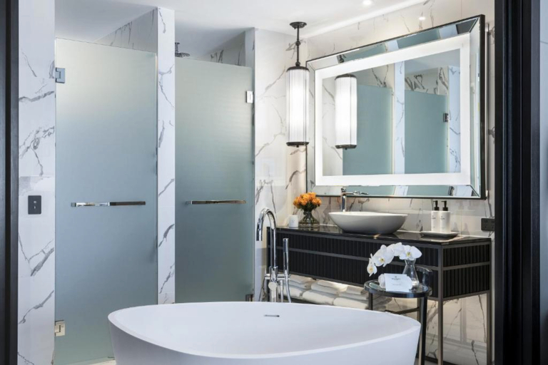Bathroom 29