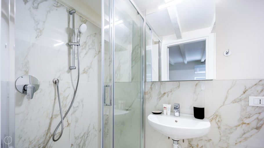 Room 5, Italianway - The B Village Standard - M7, Milano