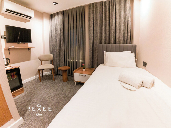Bedroom 2, Rexee Hotel, Beyoğlu