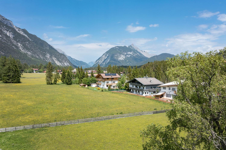 Others 5, Karwendel Berglodge, Innsbruck Land