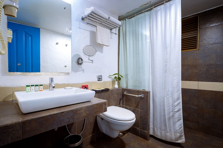 Bathroom 5, Azzure By Spree Goa, North Goa