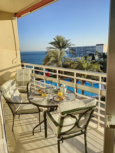 Others 3, Apartamento con piscina Torremolinos, Málaga