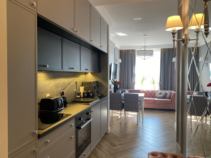 Dining Room 3