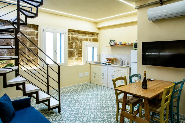Others 2, Alguer Relais, Sassari