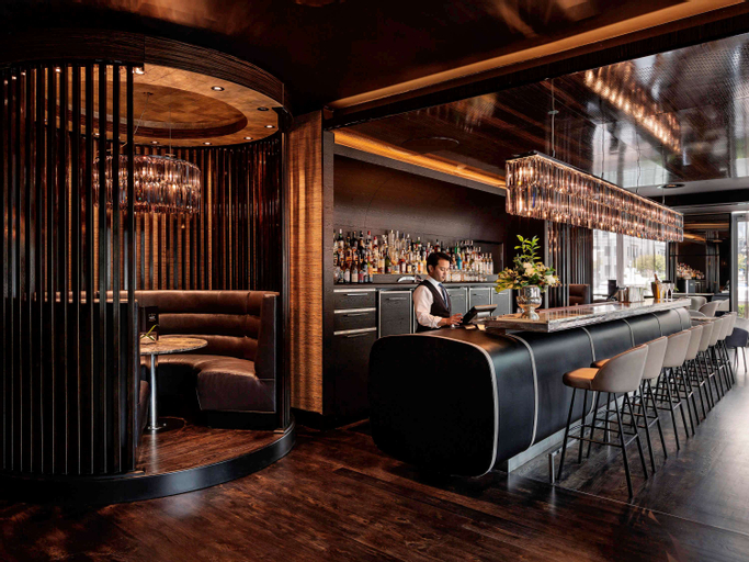 Food & Drinks 20