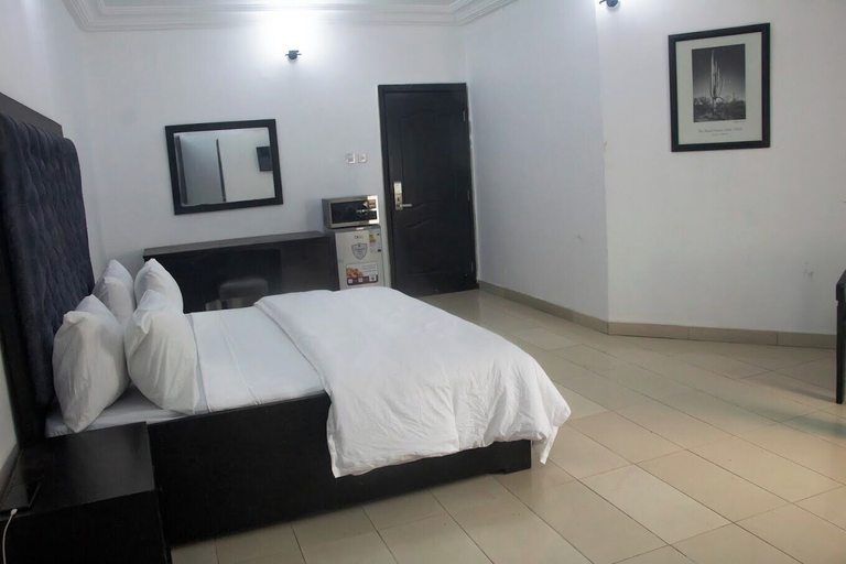 Bedroom 2, Blue Island Hotel And Suites, Enugu North