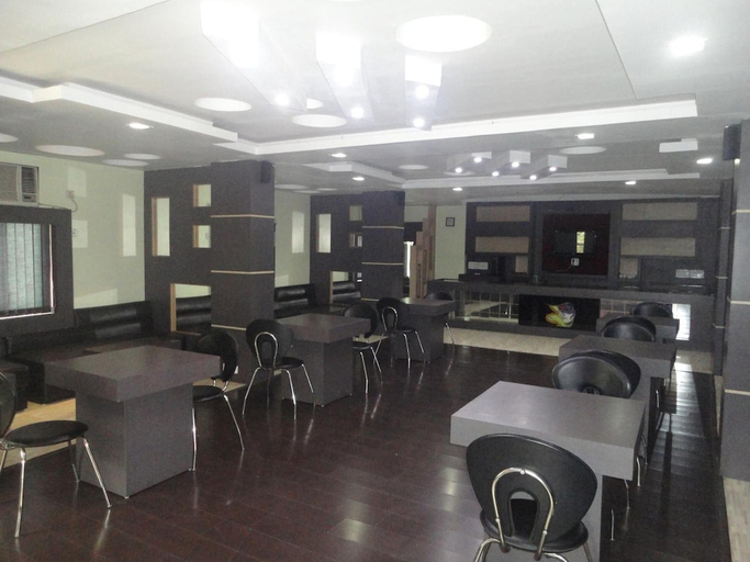Food & Drinks 5, Green Valley Hotel, Kamrup Metropolitan