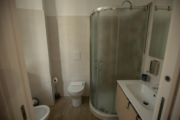 Bathroom 2, Panta Rei, Catanzaro