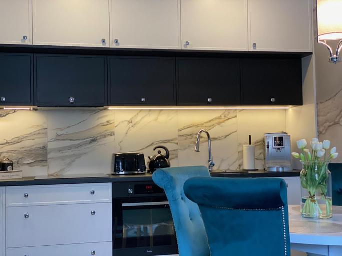 Dining Room 18