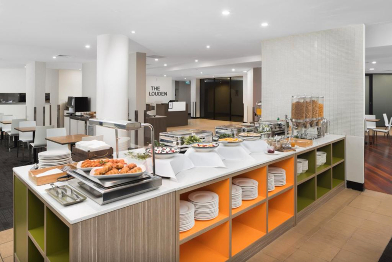Food & Drinks 5, Mercure Welcome Melbourne, Melbourne