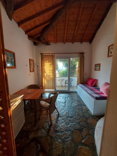 Others 5, Beautiful house located on a hill, with a spectacular sea view, North Aegean