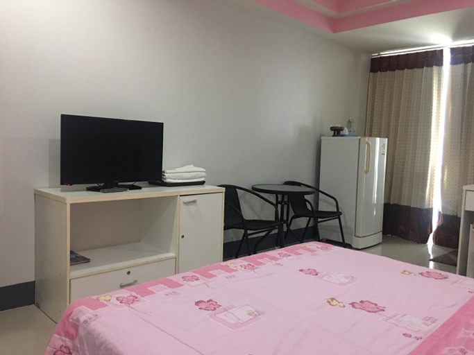 Bedroom 12
