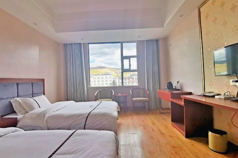 Bedroom 5, Daozhimeng Hotel, Garzê Tibetan