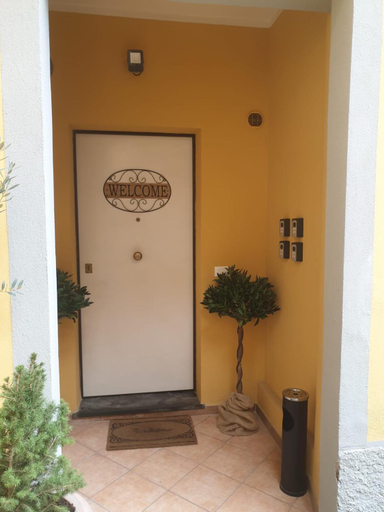 Others 2, Rent Room Iacopo, Lucca