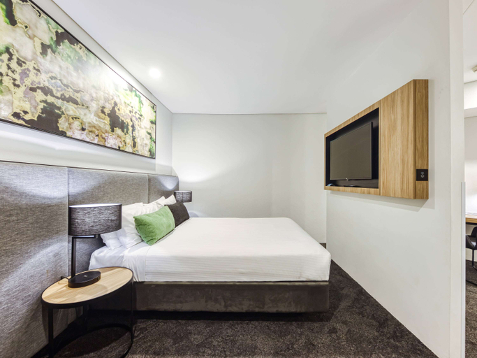 Bedroom 5, Mercure Penrith, Penrith - West