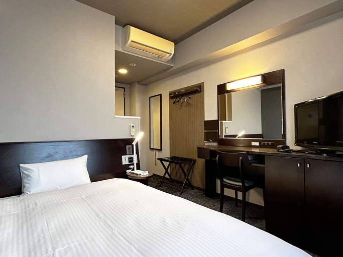Bedroom 2, Hotel Route Inn Marugame, Marugame
