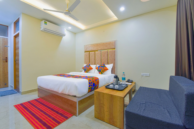 Bedroom 2, Fabhotel Bohra International, Jaipur