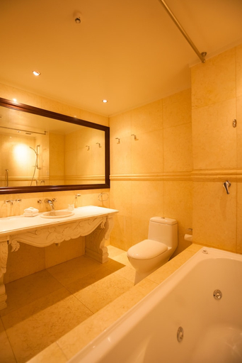 Bathroom 4, Coronet Ridge Resort, Queenstown-Lakes