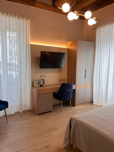Bedroom 2, Heraklean Suites Tropea, Vibo Valentia