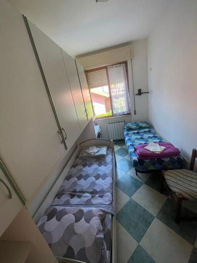 Bedroom 2, Casa Smeralda, La Spezia
