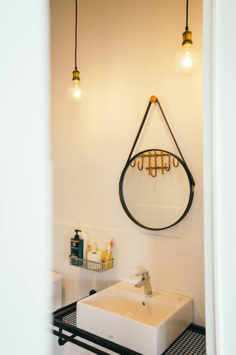 Bathroom 17