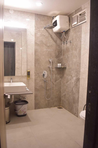 Bathroom 4, HOTEL HARI INTERNATIONAL, Pashchimi Singhbhum