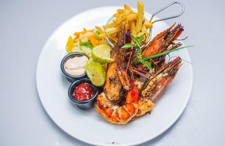 Food & Drinks 5, Blue Island Hotel And Suites, Enugu North