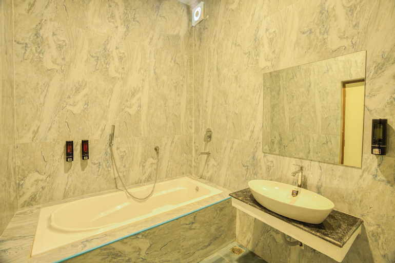 Bathroom 3