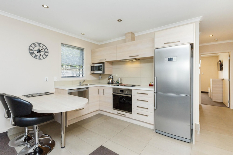 Others 5, Kauri Court Motel, Palmerston North