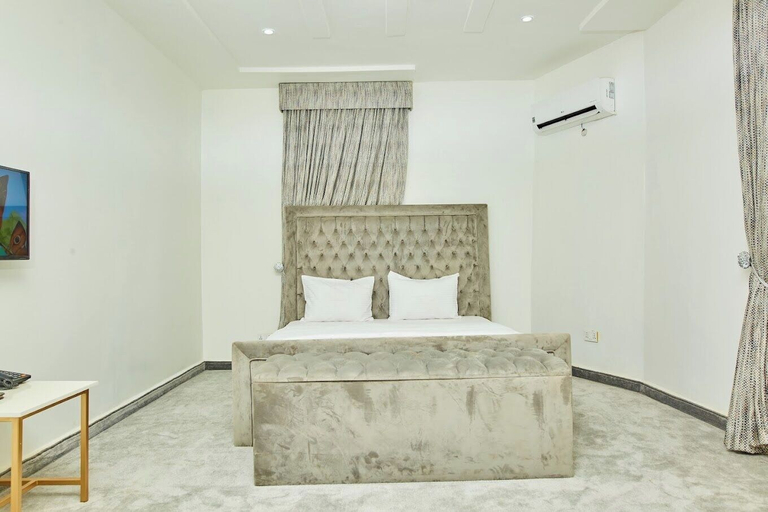 Bedroom 2, BILAD AL-SHAM HOTEL AND SUITES, Fagge