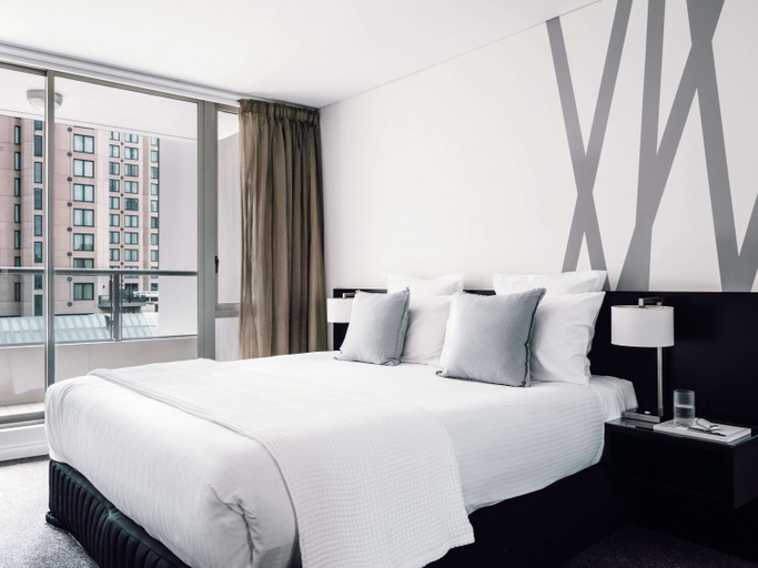 Bedroom 3, Quay West Suites Melbourne, Melbourne