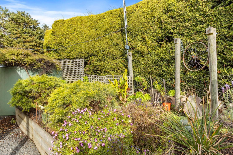 Surrounding environment 3, The Clocktower - Serene Stay at Herons Rise Vineyard, Kingborough