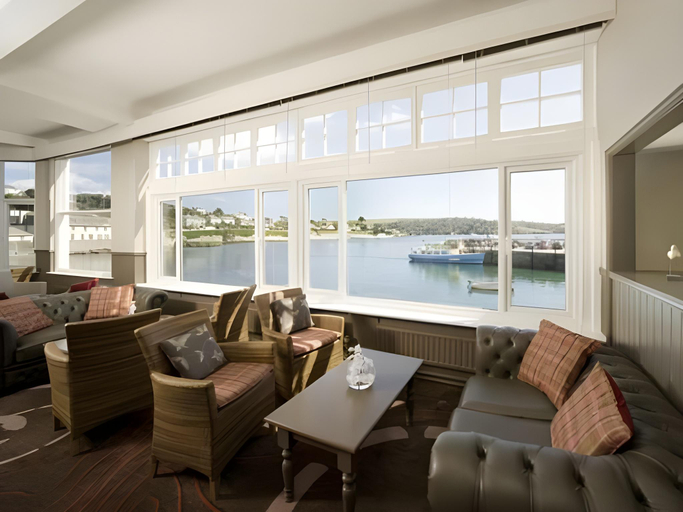 Others 4, Ship and Castle Hotel, Cornwall